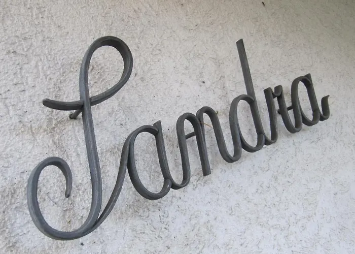 Casa Sandra Апартаменты *