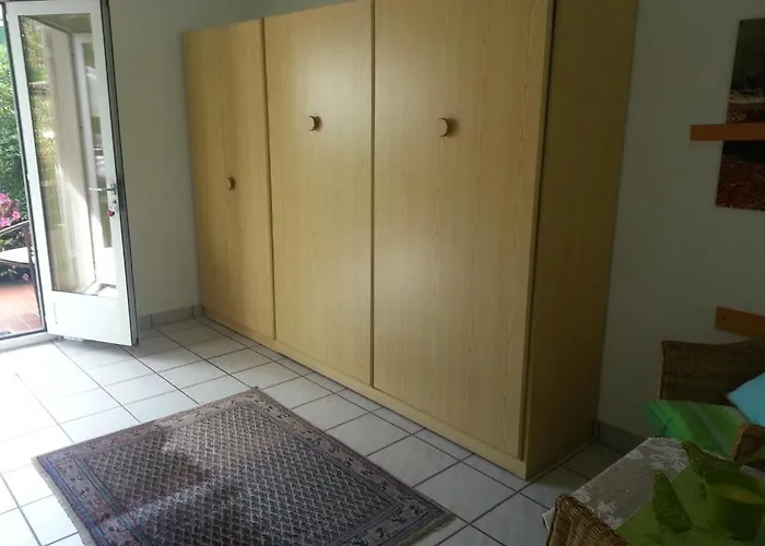 Casa Sandra Локарно